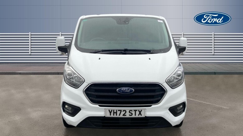 Ford Transit Custom 300 L2 Diesel Fwd 2.0 EcoBlue 170ps Low Roof D/Cab Limited Van Auto